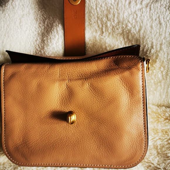 Page 27 Colour Block Leather Bag - Picture 2 of 12